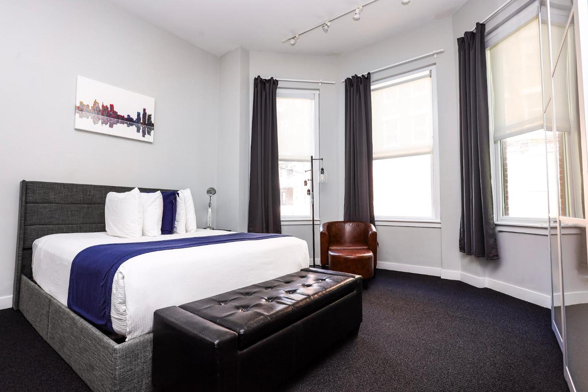 Large Stylish Newbury Street Studio W/ Kitchen Boston Exterior photo